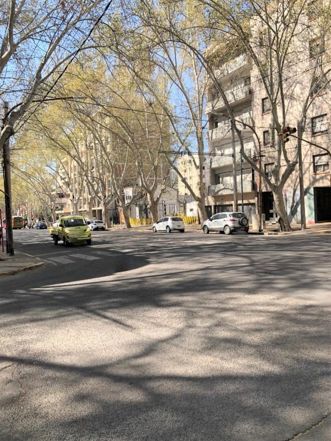 Apartamento Departamento a estrenar, en el centro de la ciudad, cerca de todo. Mendoza Exterior foto